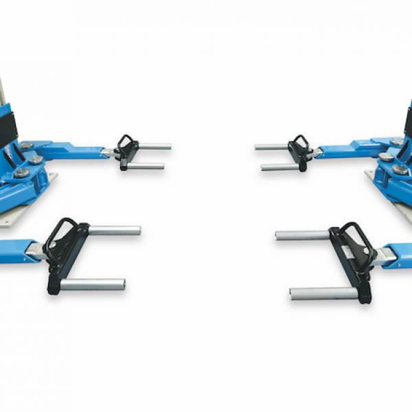 Ponte sollevatore 2 colonne per auto elettriche