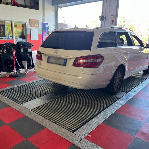 Linee revisione a piastre per autovetture furgoni truck e moto